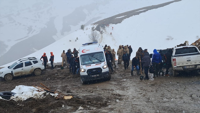 Artvin'de aylar önce çığ altında kalan çobanın cansız bedeni bulundu - Resim: 1