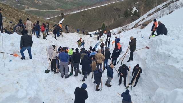 Artvin'de aylar önce çığ altında kalan çobanın cansız bedeni bulundu - Resim: 0