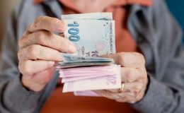 Emekli ve memur Temmuz 2026 zammı sürpriz şekilde arttı! 4 aylık zamma bakın