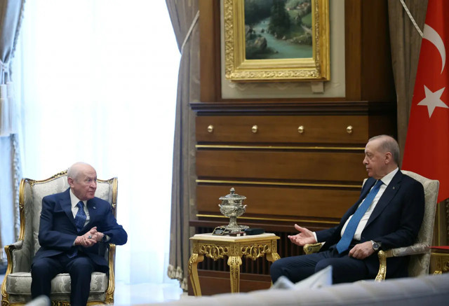 Külliye’de Erdoğan - Bahçeli görüşmesi - Resim: 0