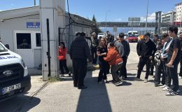 Otomobille çarpışan motosikletteki kurye öldü
